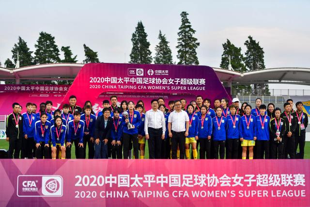 纽卡斯尔通知沃尔特马德可以离队 利物浦和曼联密切关注动态